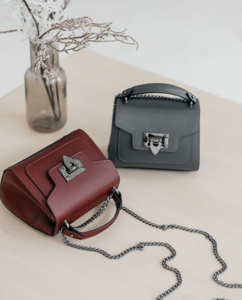 Кожаная женская сумка VEZZE C00974