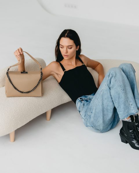 Кожаная женская сумка VEZZE C001047