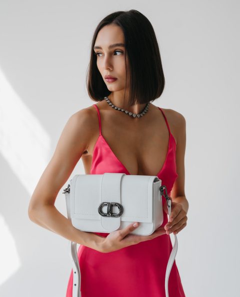 Кожаная женская сумка VEZZE C001002