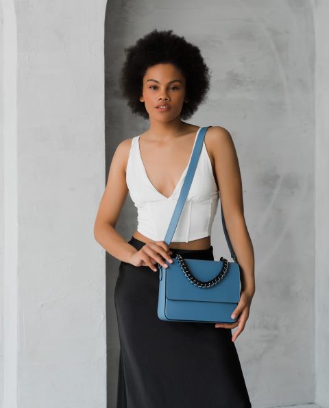 Кожаная женская сумка VEZZE C001052