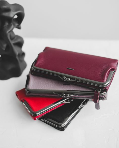 Кожаный женский кошелек K00107