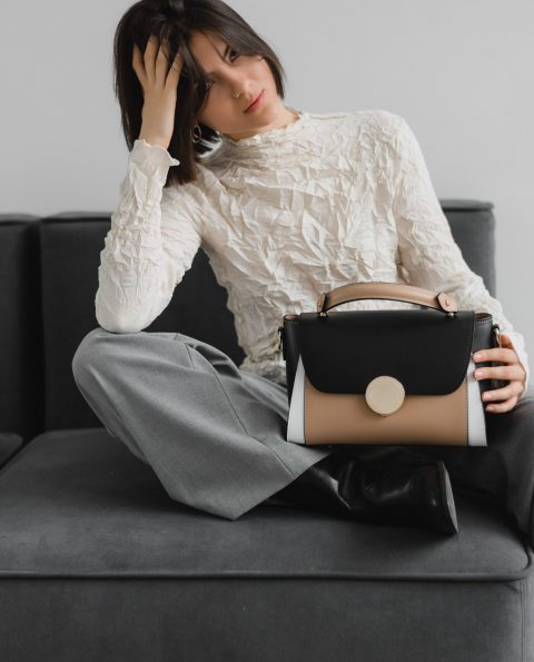 Кожаная женская сумка VEZZE C0070N