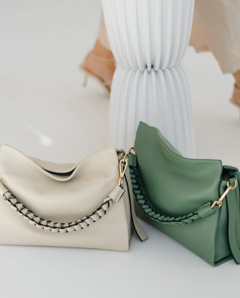 Кожаная женская сумка VEZZE C001043