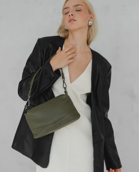 Кожаная женская сумка VEZZE C0078