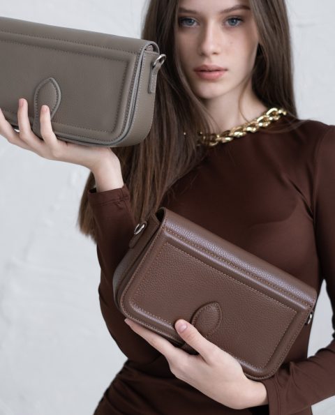 Кожаная женская сумка VEZZE C00948