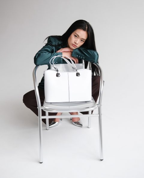 Кожаная женская сумка VEZZE C001028