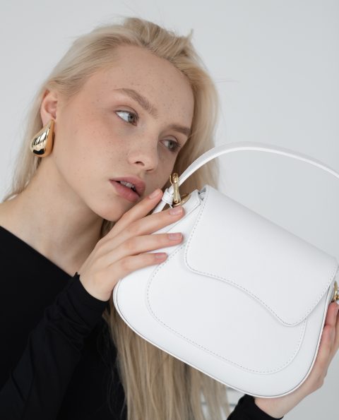 Кожаная женская сумка VEZZE C00227N