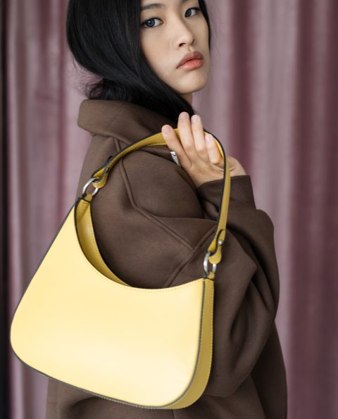 Кожаная женская сумка VEZZE C001027