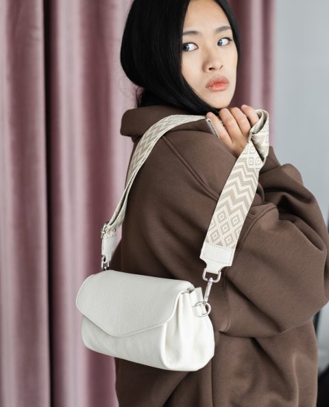 Кожаная женская сумка VEZZE C00998