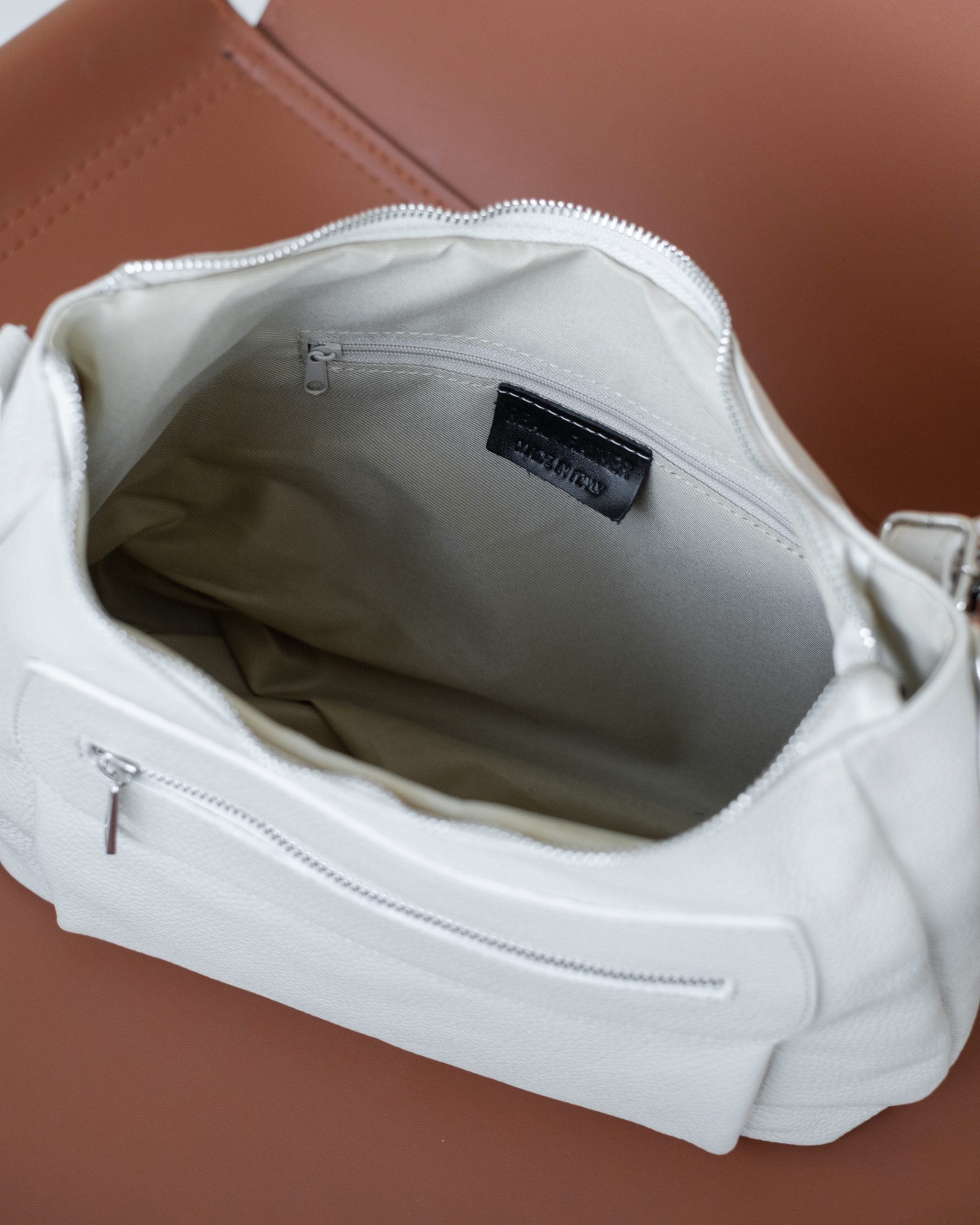 Кожаная женская сумка VEZZE C00399N — изображение 3