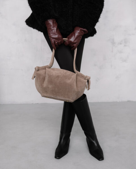 Замшевая женская сумка VEZZE C00485N