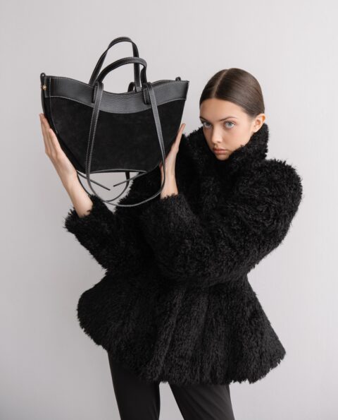 Замшевая женская сумка VEZZE C00446N