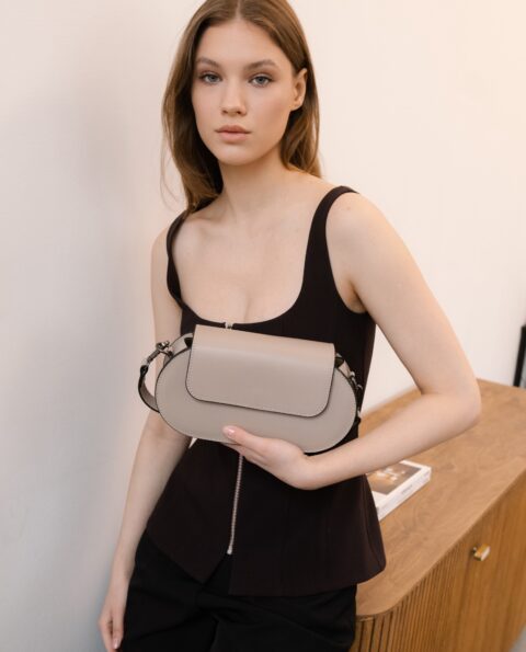 Кожаная женская сумка VEZZE C001058